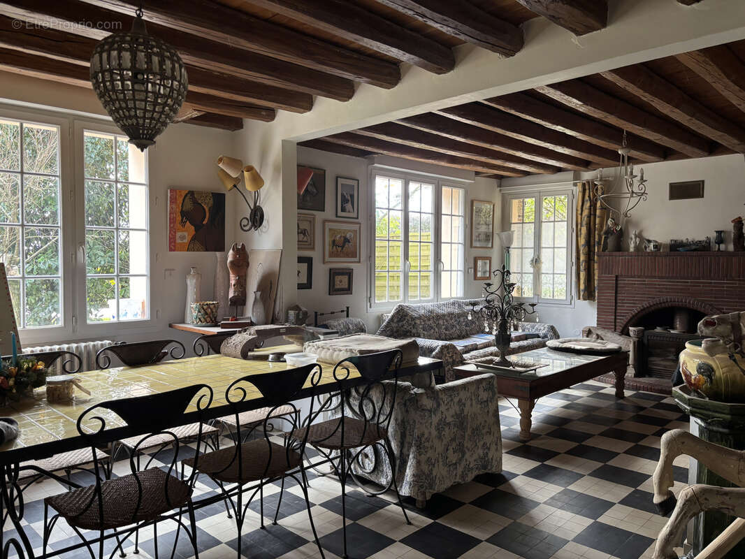 Maison à SOLIGNY-LA-TRAPPE