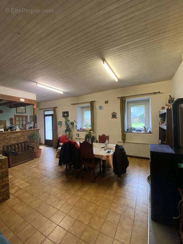 Maison à POMMERIT-JAUDY