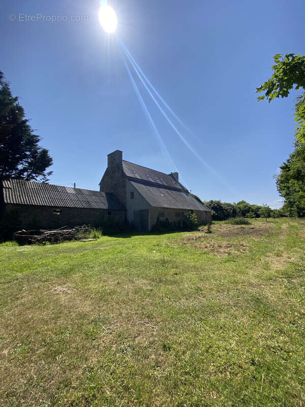 Maison à POMMERIT-JAUDY