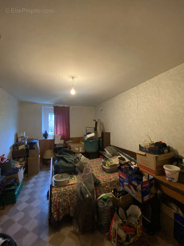 Maison à POMMERIT-JAUDY