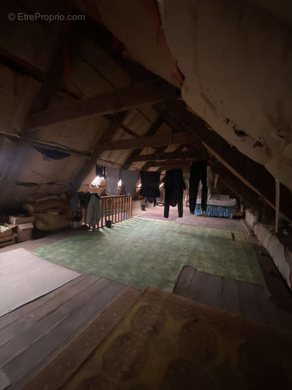 Maison à POMMERIT-JAUDY