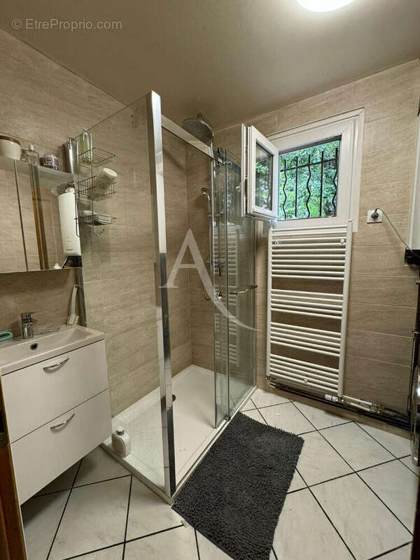 Maison à LIMEIL-BREVANNES