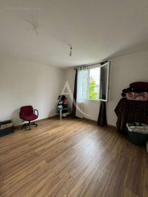 Maison à LIMEIL-BREVANNES