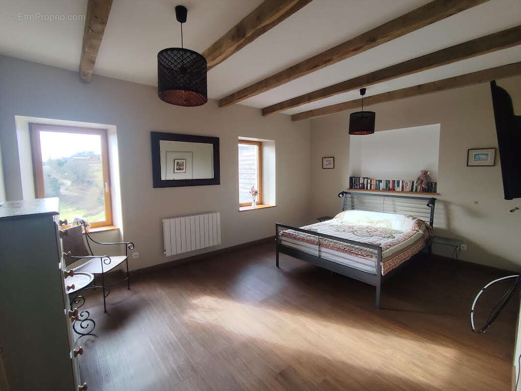 Maison à LESCURE-JAOUL