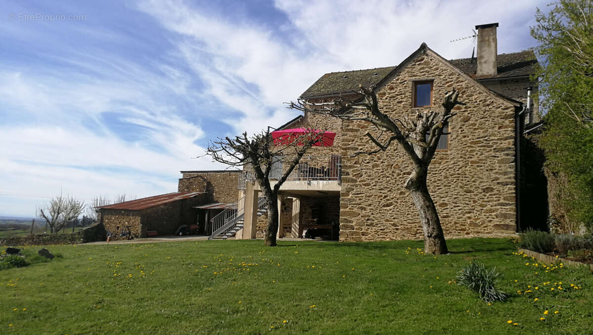 Maison à LESCURE-JAOUL