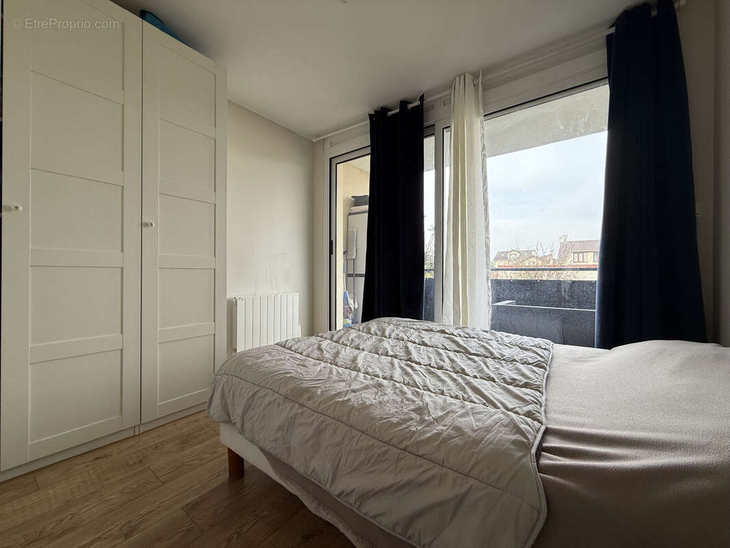 Appartement à LE BLANC-MESNIL