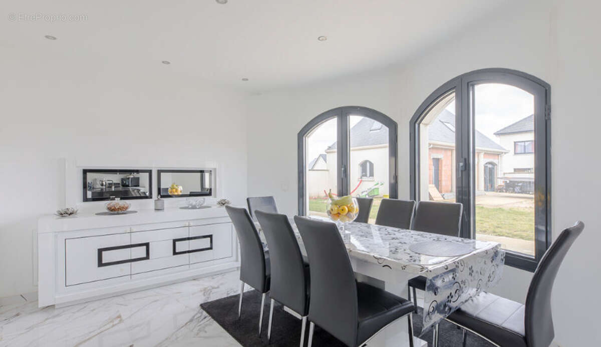 Maison à GUICHAINVILLE