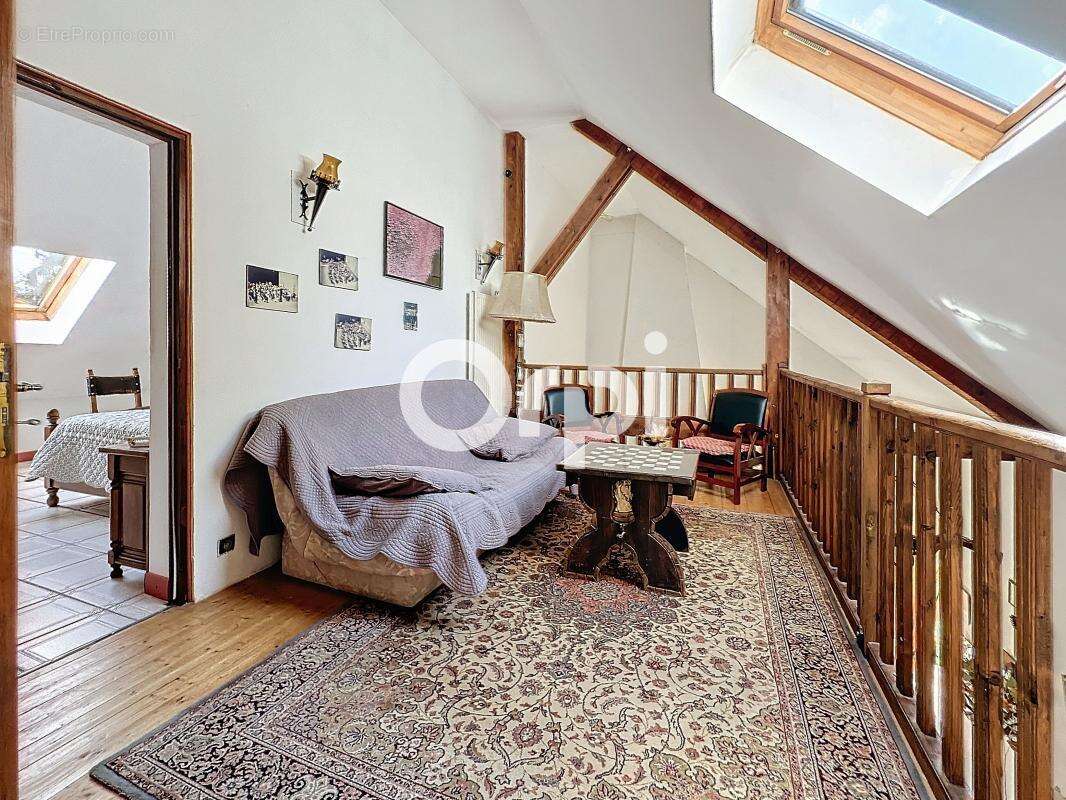 Maison à MARGNY-SUR-MATZ