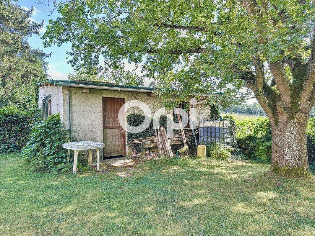 Maison à MARGNY-SUR-MATZ