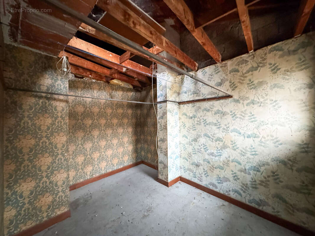 Appartement à CONDRIEU