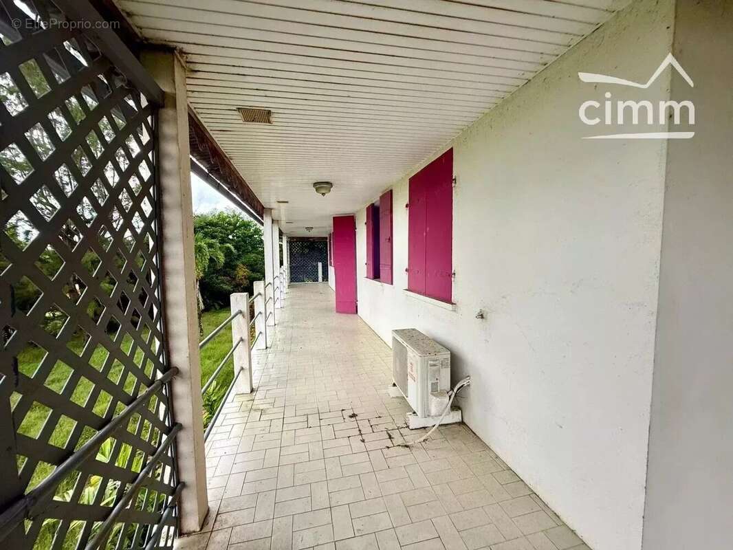 Maison à SAINT-JOSEPH