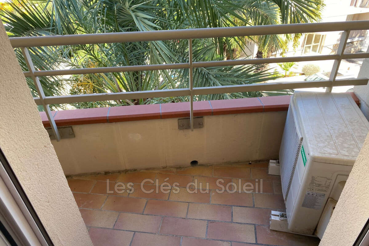 Appartement à HYERES
