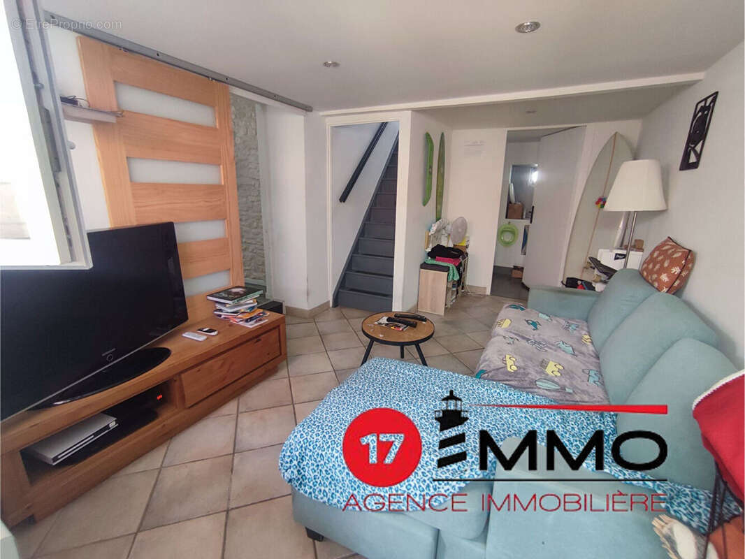 Maison à SALLES-SUR-MER