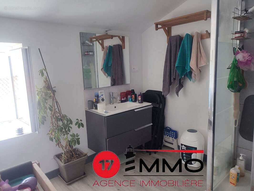 Maison à SALLES-SUR-MER