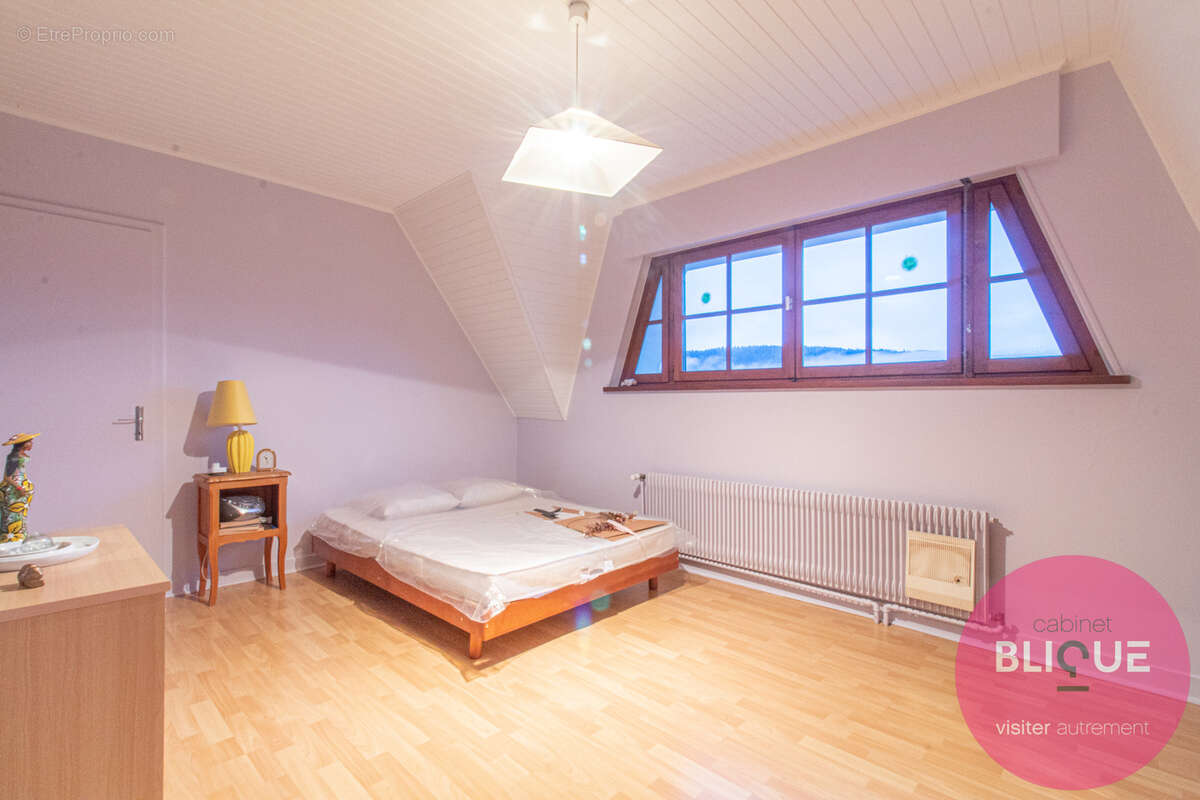 Maison à COLROY-LA-GRANDE