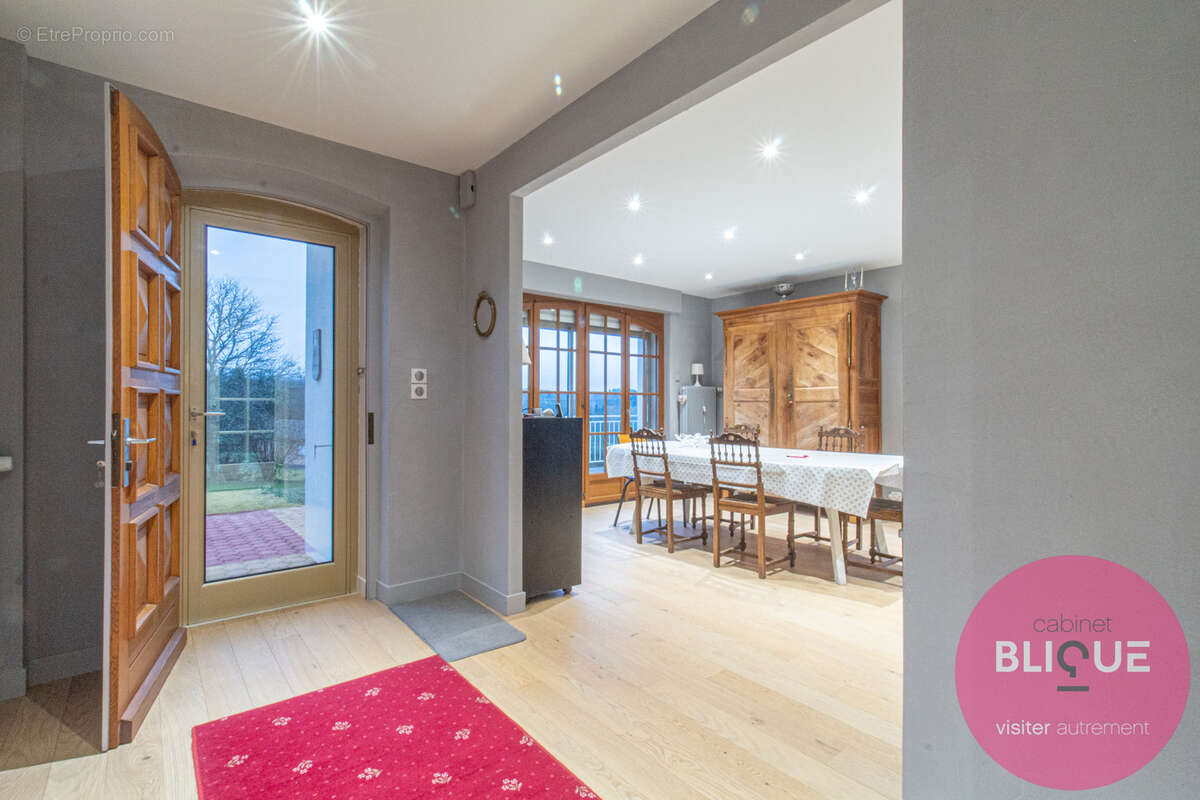 Maison à COLROY-LA-GRANDE