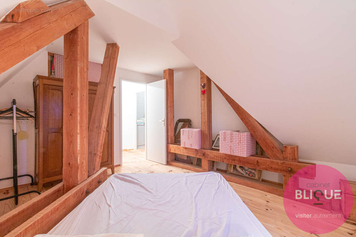 Maison à COLROY-LA-GRANDE