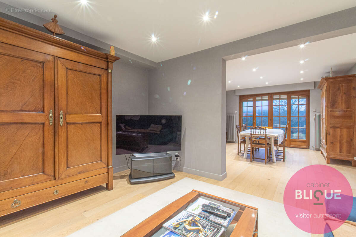 Maison à COLROY-LA-GRANDE