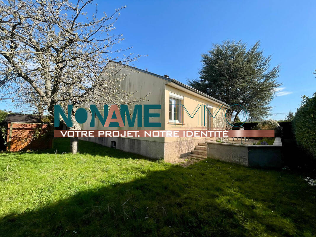 Maison à LES VENTES