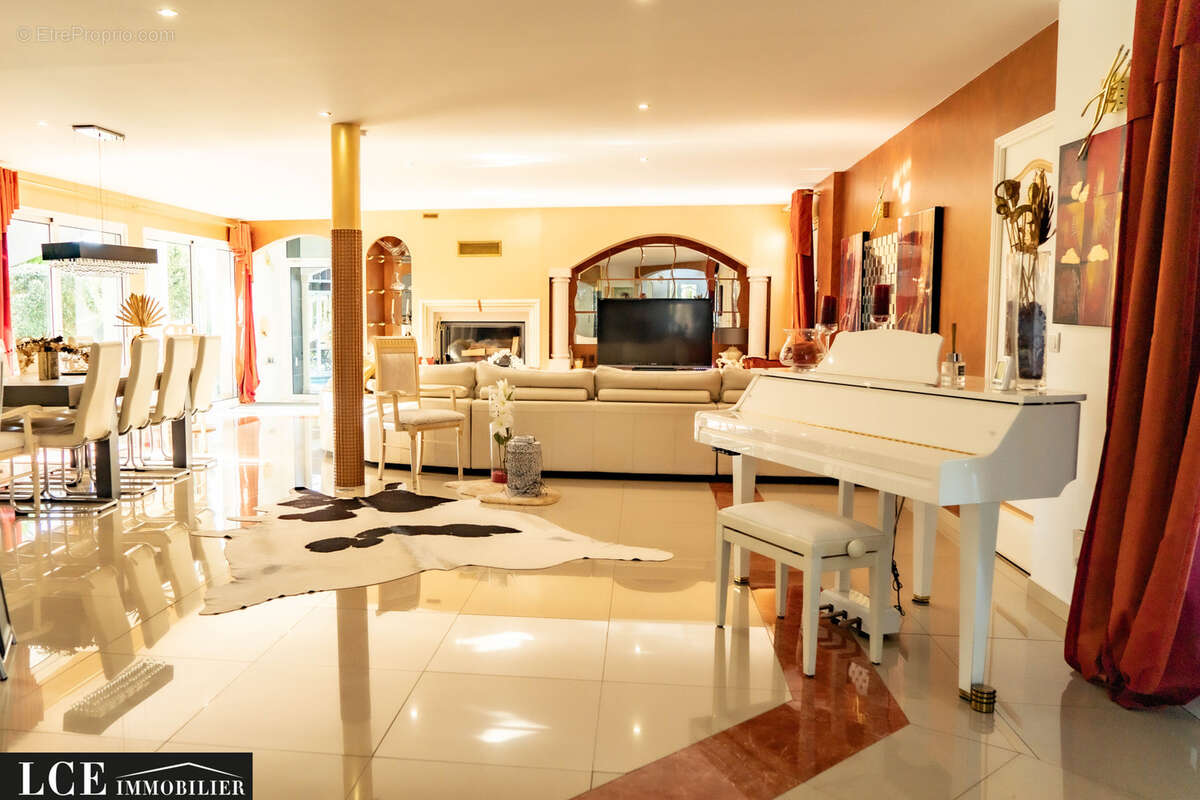 Maison à MORSANG-SUR-SEINE