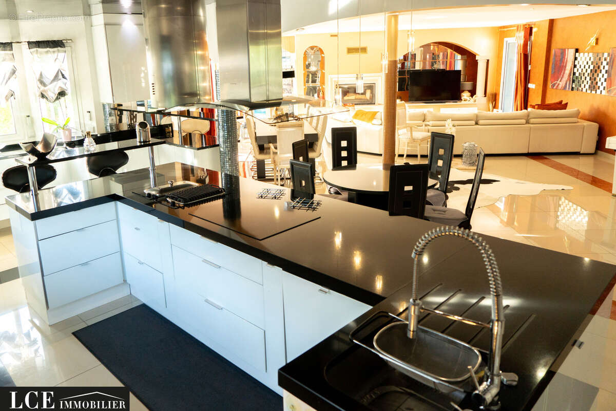 Maison à MORSANG-SUR-SEINE