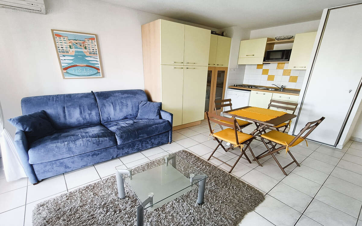 Appartement à FREJUS