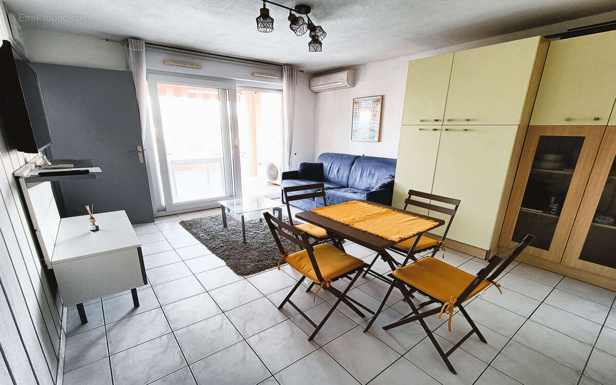 Appartement à FREJUS