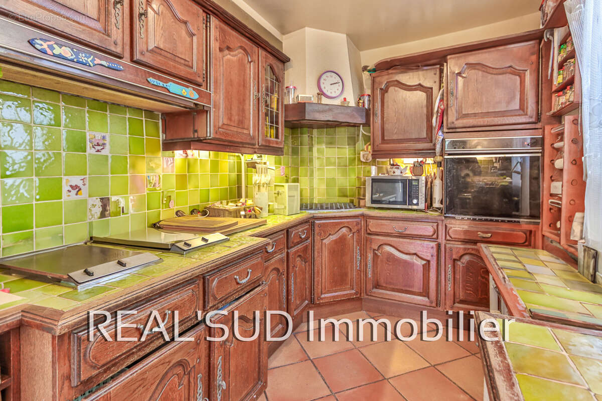 Maison à MARSEILLE-9E