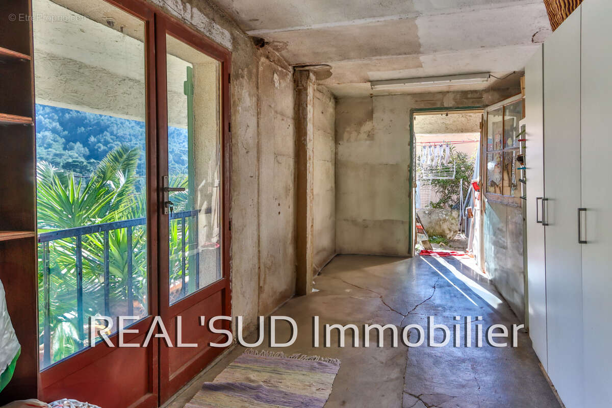 Maison à MARSEILLE-9E