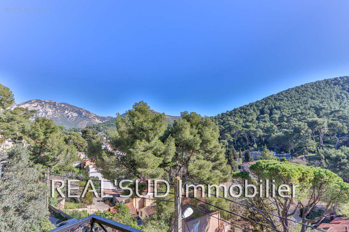 Maison à MARSEILLE-9E