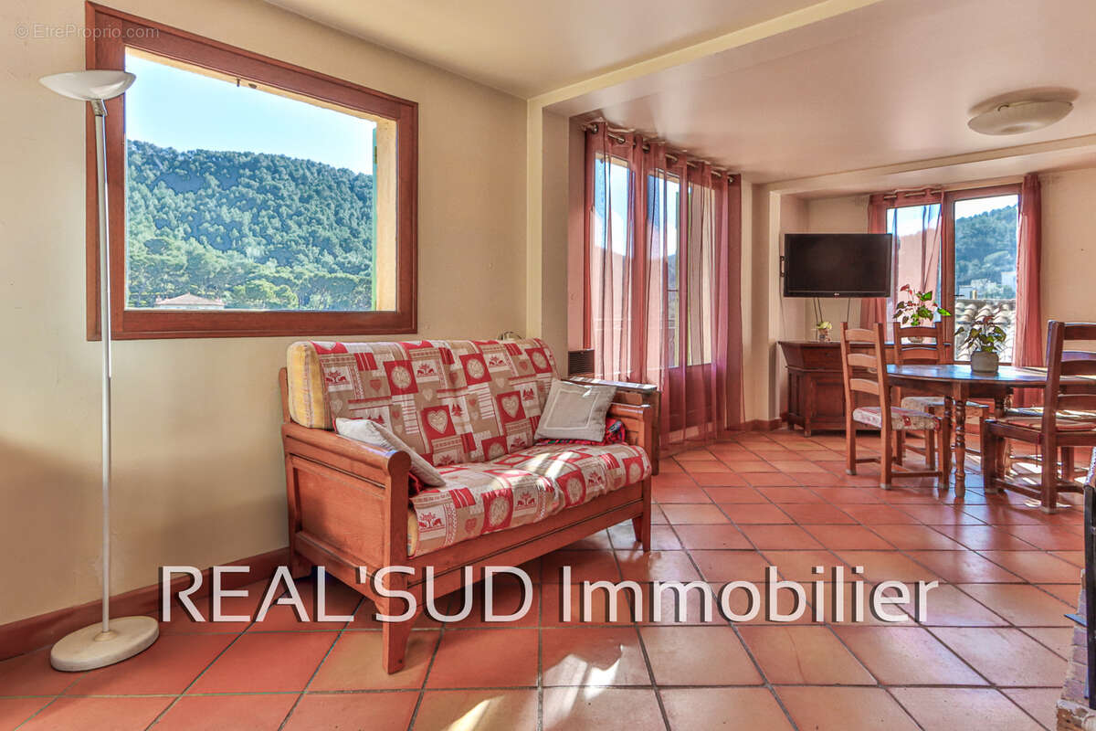 Maison à MARSEILLE-9E