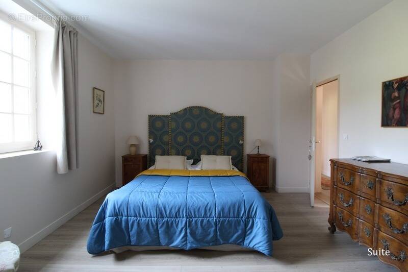 Maison à PONT-L'EVEQUE