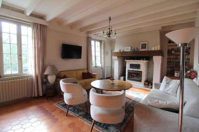 Maison à PONT-L'EVEQUE