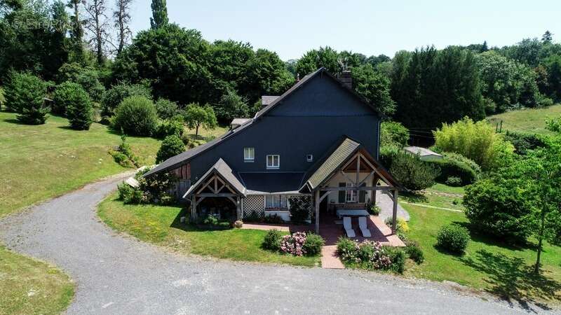 Maison à PONT-L'EVEQUE