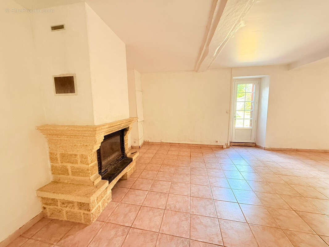 Maison à ANGERVILLE