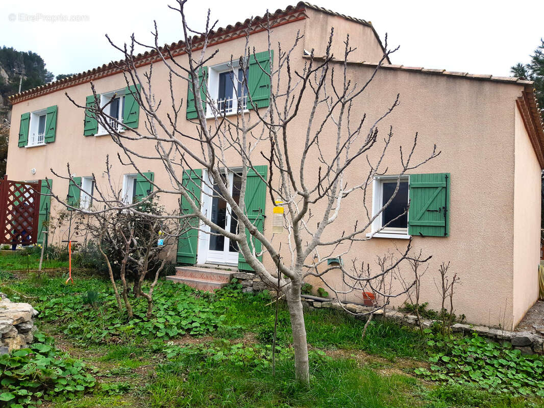 Maison à ROQUEFORT-DES-CORBIERES