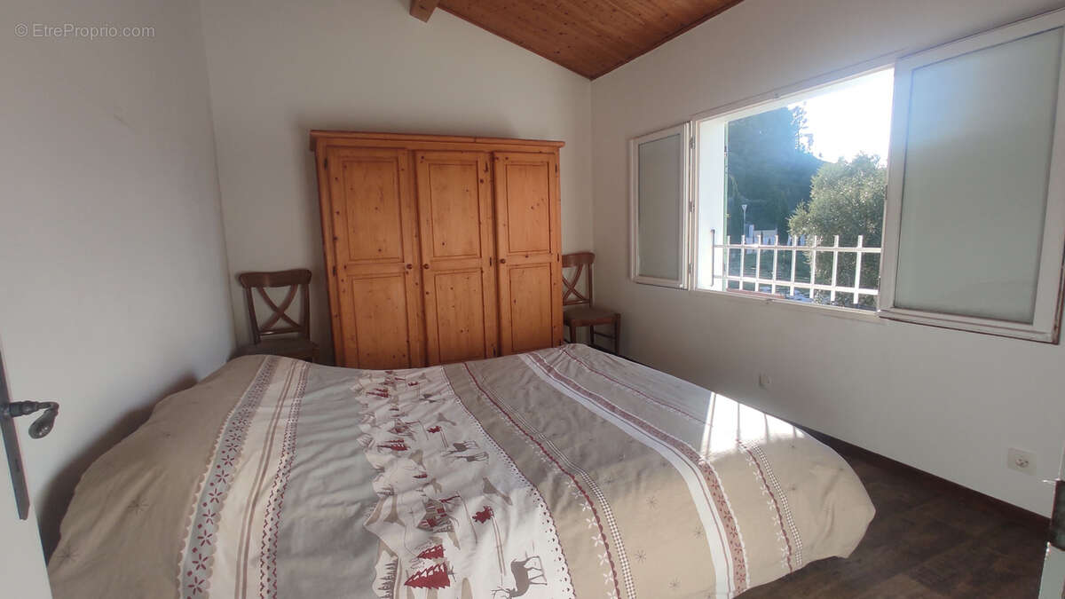 Maison à ROQUEFORT-DES-CORBIERES