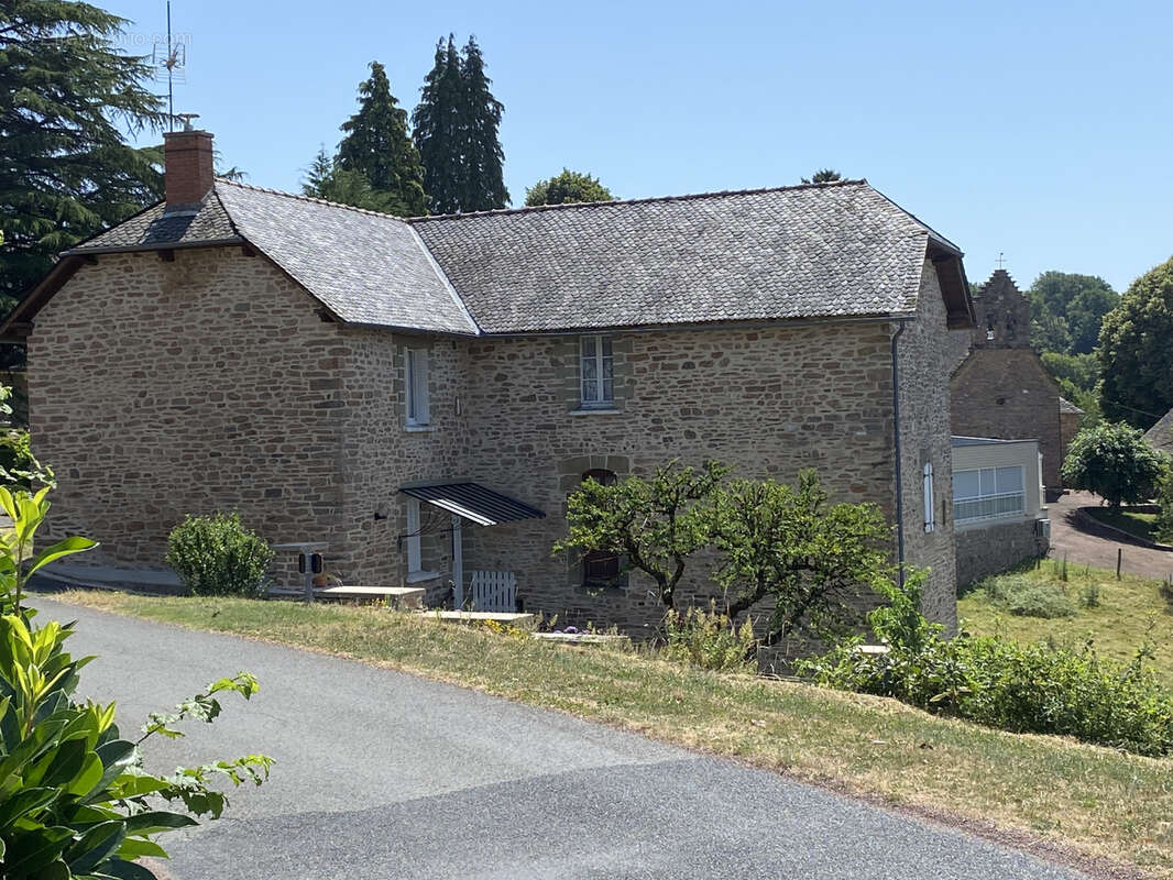 Maison à PALAZINGES
