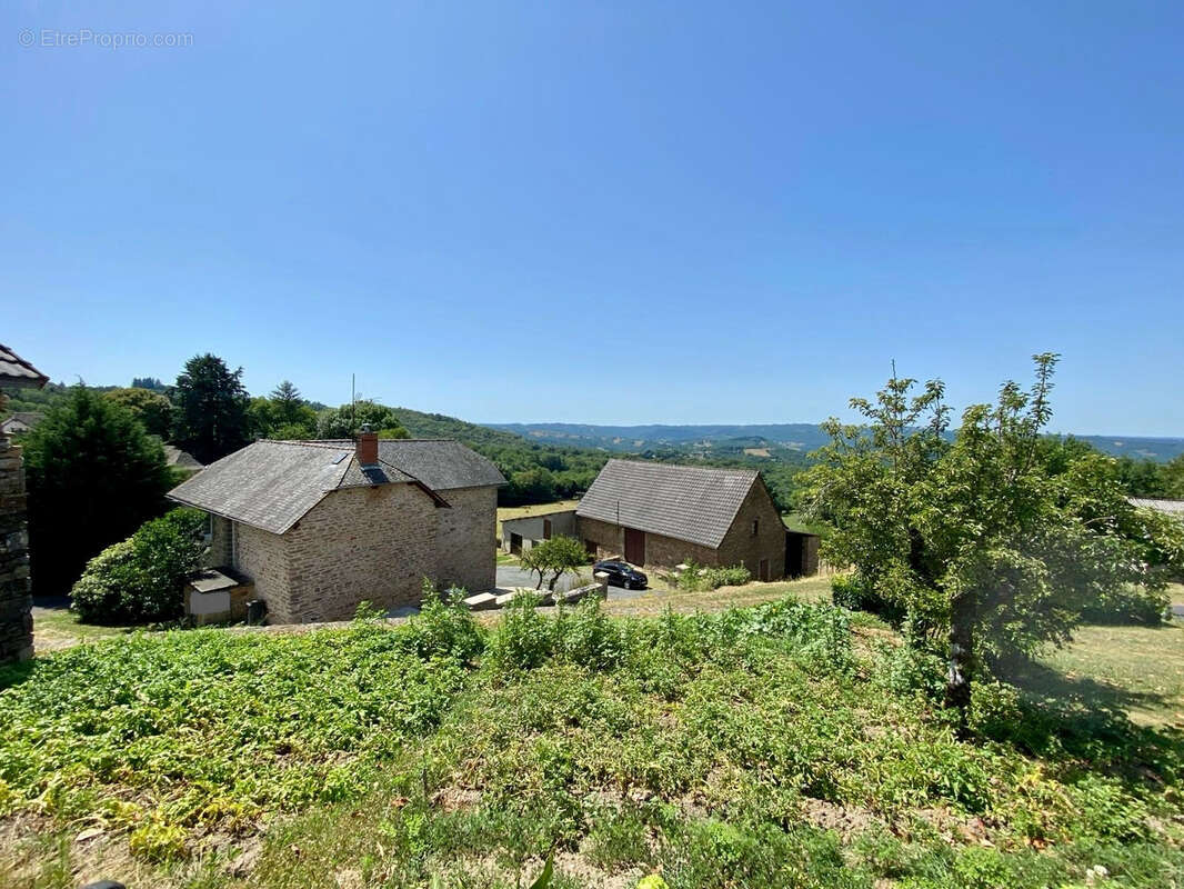 Maison à PALAZINGES