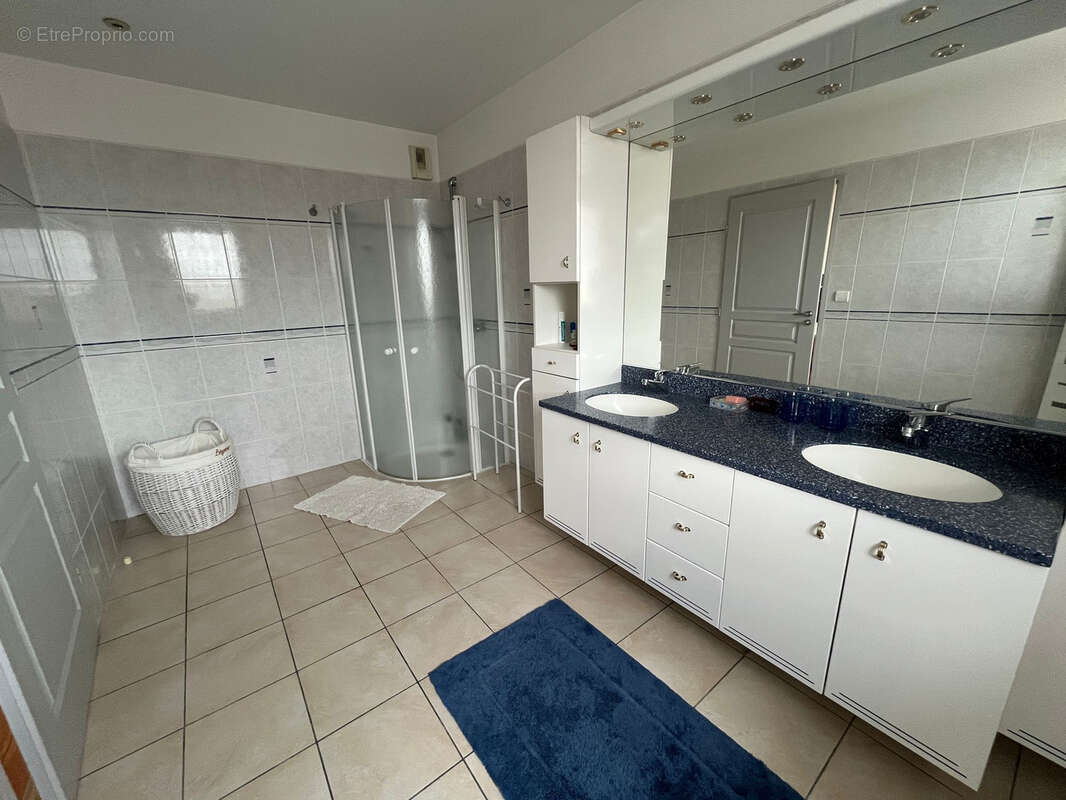 Appartement à VILLENEUVE-SUR-LOT