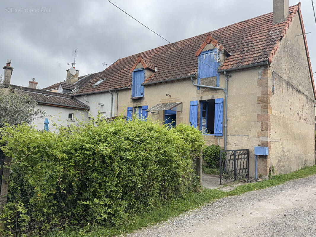 Maison à AVERMES