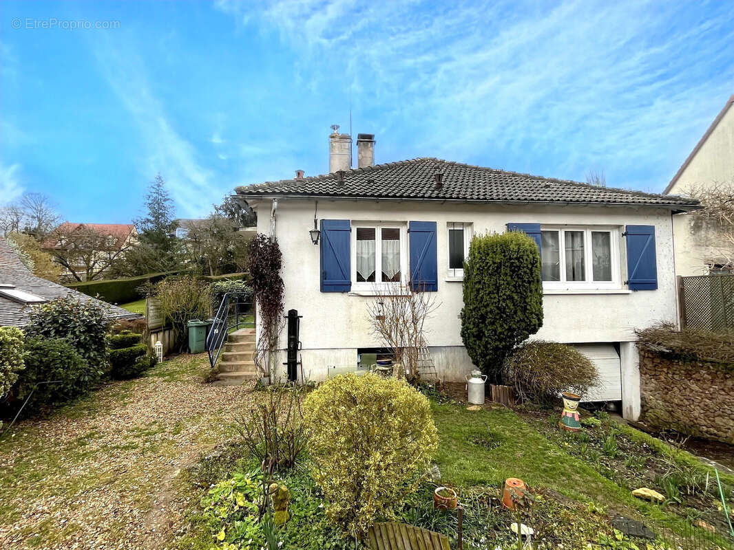 Autre à JOUY-MAUVOISIN