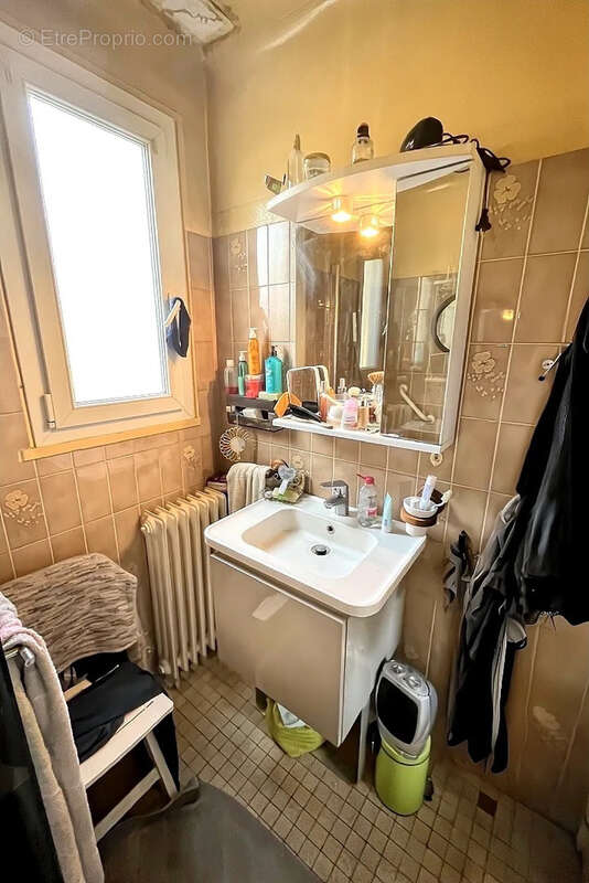 Autre à JOUY-MAUVOISIN