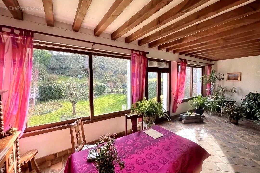 Autre à JOUY-MAUVOISIN