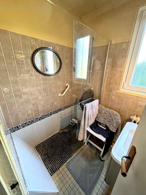 Autre à JOUY-MAUVOISIN