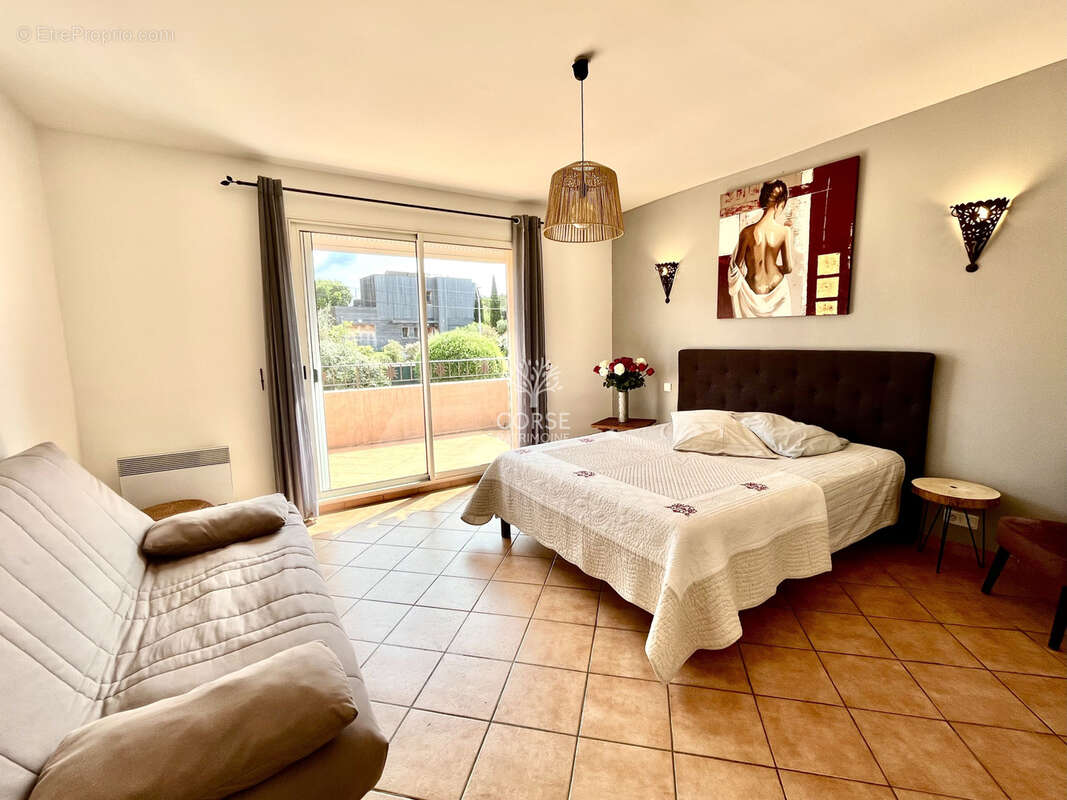 Maison à PORTO-VECCHIO