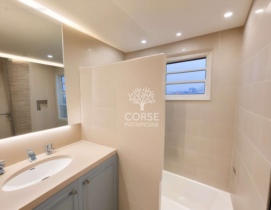 Maison à PORTO-VECCHIO