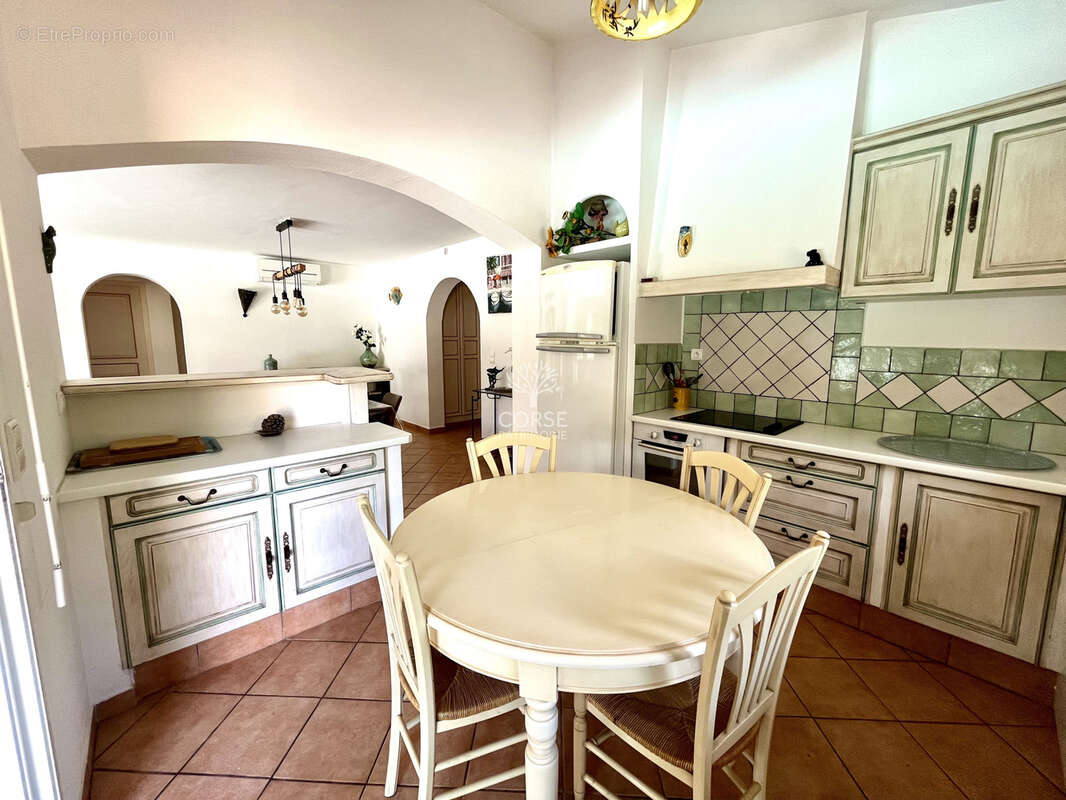 Maison à PORTO-VECCHIO