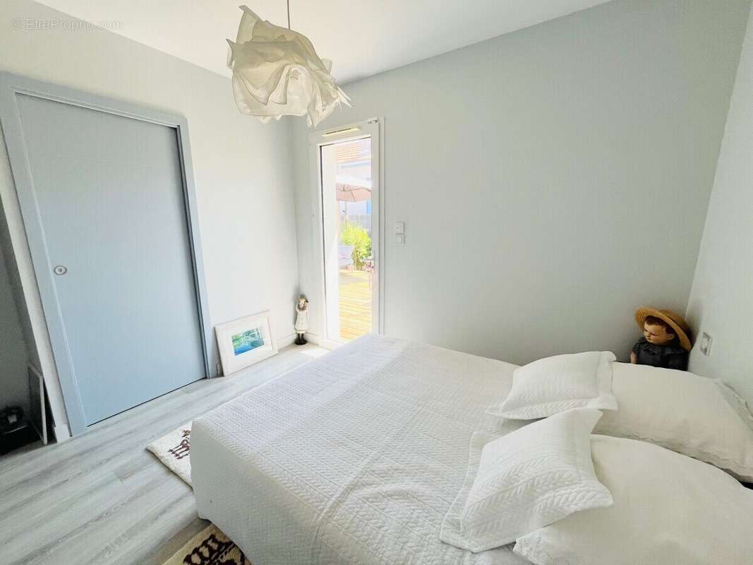 Maison à GUJAN-MESTRAS