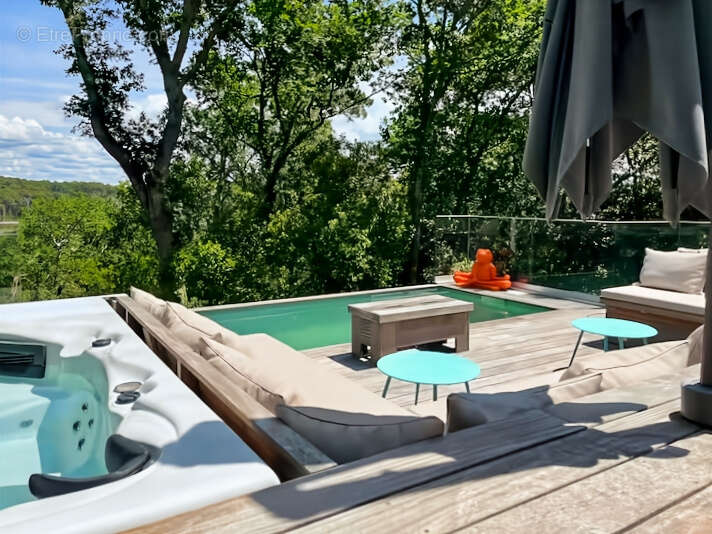 Maison à LE BOUSCAT